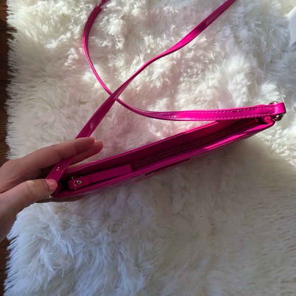 Kate spade purse 👛 ♠️🦄 - Picture 4 of 8